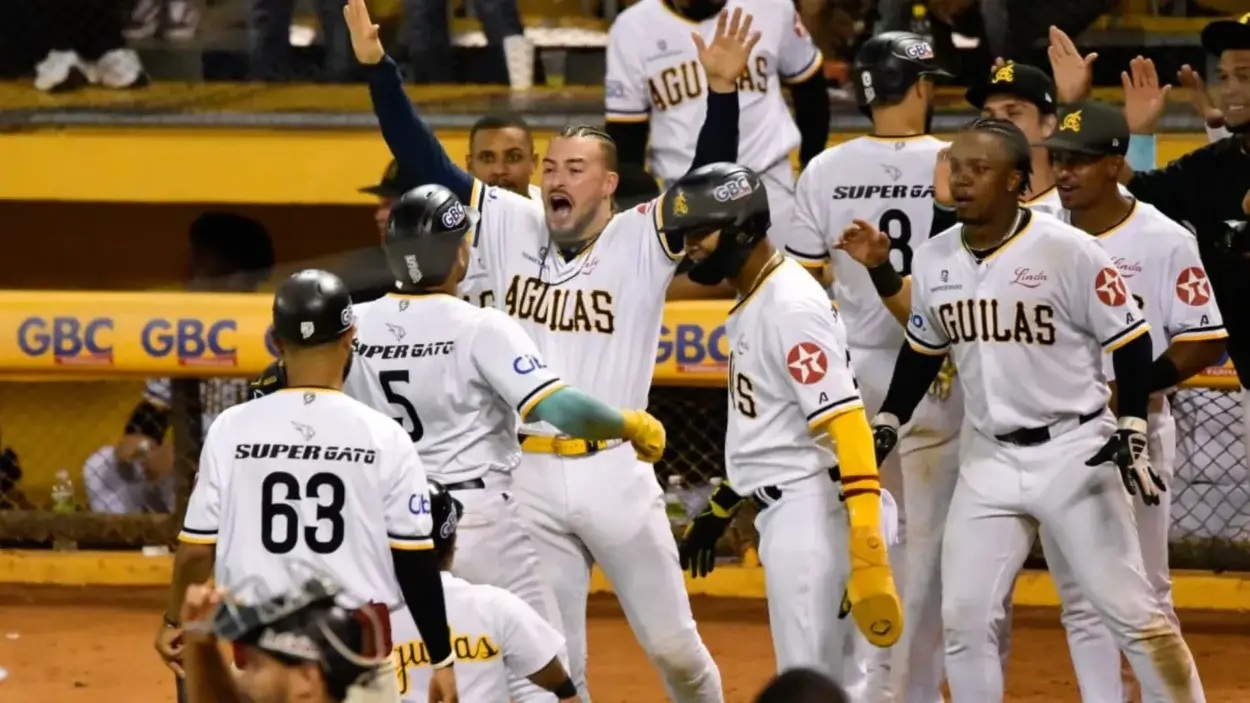 Aguilas Cibaeñas