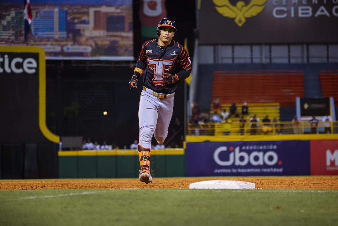AGUILAS Vs toros 7 enero