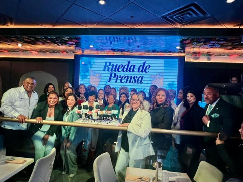 Parte de las distinguidas mujeres que serán homenajeadas por sus valiosos aportes al desarrollo social, liderazgo comunitario e impacto positivo en la sociedad.