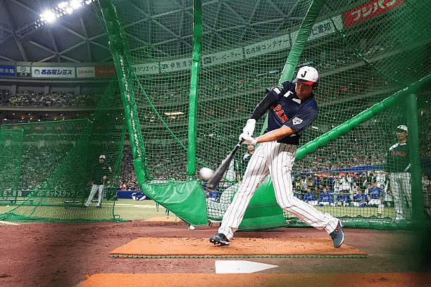 ohtani-bp-practice-77a7d1c6