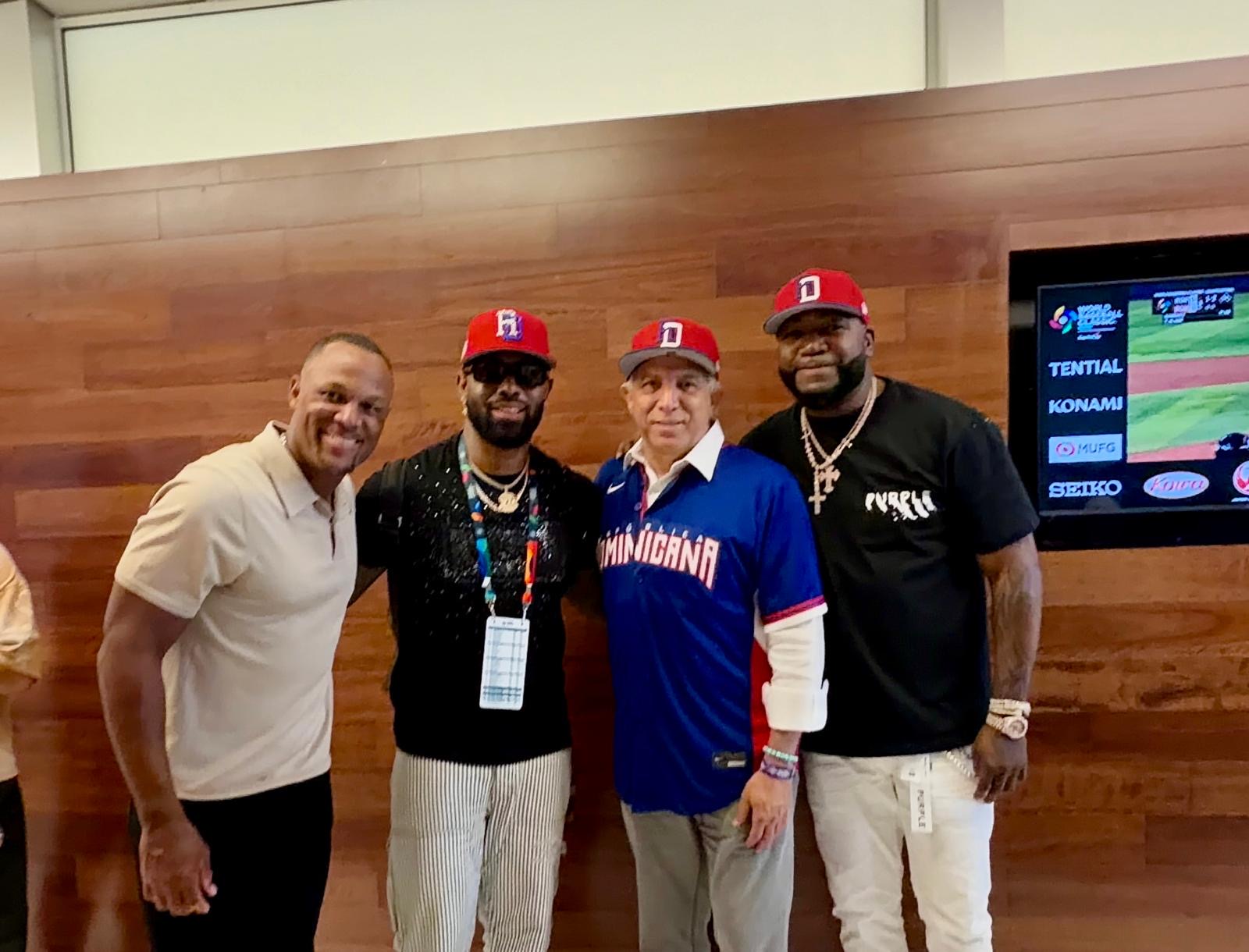 Adrián Beltré, José Reyes y David Ortiz junto a Ramon Tallaj.