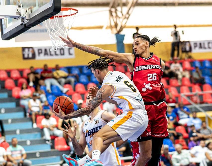 heroes de mocas vs Gigantes basket