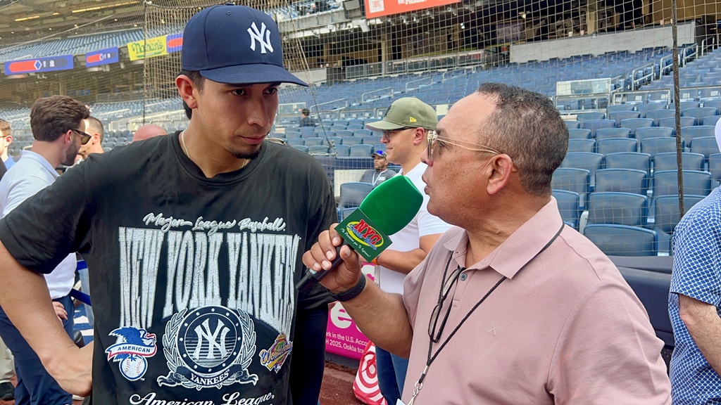 Agustín Zapata entrevista a Oswaldo Cabrera en el Yankee Stadium, donde el jugador expresó su opinión sobre los sismos que sacudieron a Venezuela y el impacto emocional que ha dejado en su país.