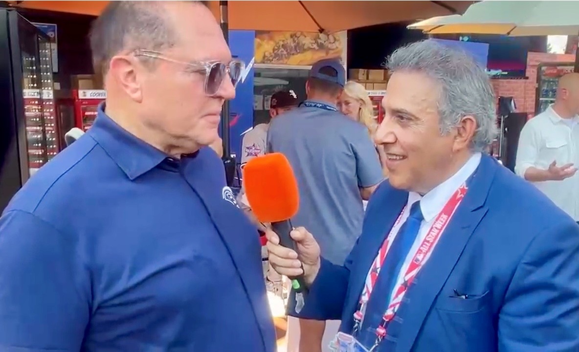 Neftalí Medina sostiene una interesante conversación con Scott Boras. El reconocido agente compartió su visión sobre el desarrollo del talento y el futuro de los jóvenes peloteros.