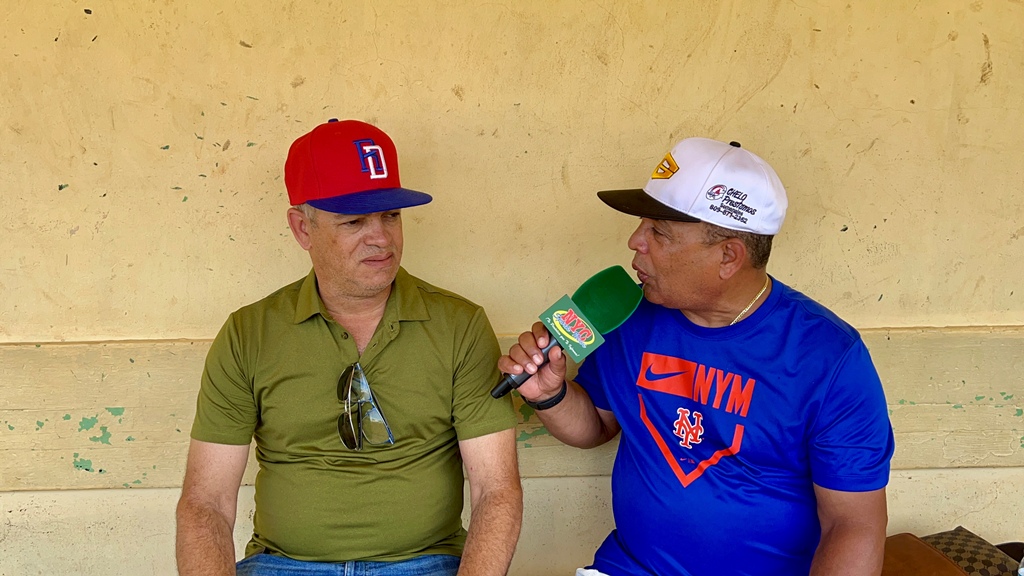 Robin Lantigua, presidente de la Asociación de Béisbol de la provincia Espaillat, reafirma su compromiso con el desarrollo del béisbol menor y la formación de cientos de jóvenes atletas a través del deporte.
