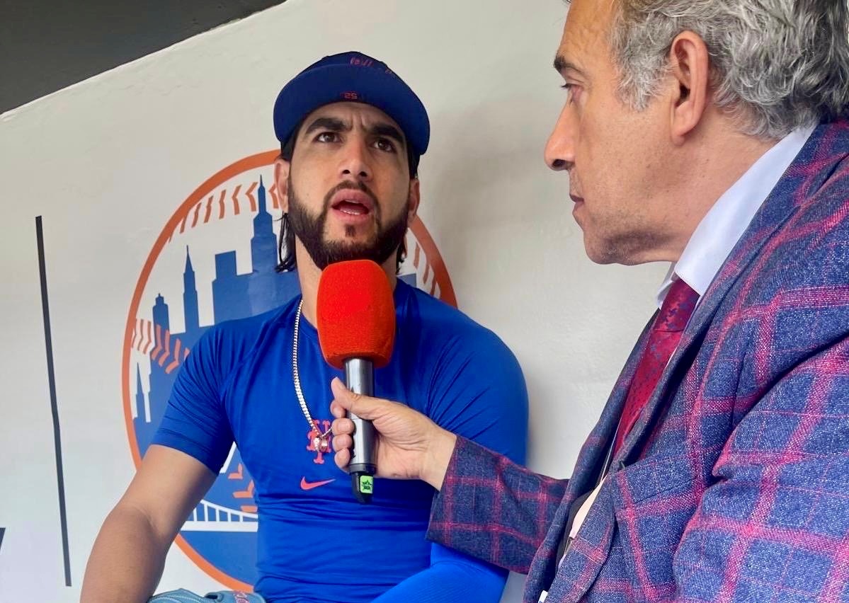 Cionel Pérez, lanzador zurdo de los Mets de Nueva York, conversa con Neftalí Medina sobre su experiencia en Grandes Ligas.