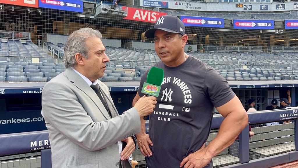 Neftalí Medina entrevista a Luis Rojas en el Yankee Stadium, donde el coach dominicano analizó el momento que viven los Yankees.