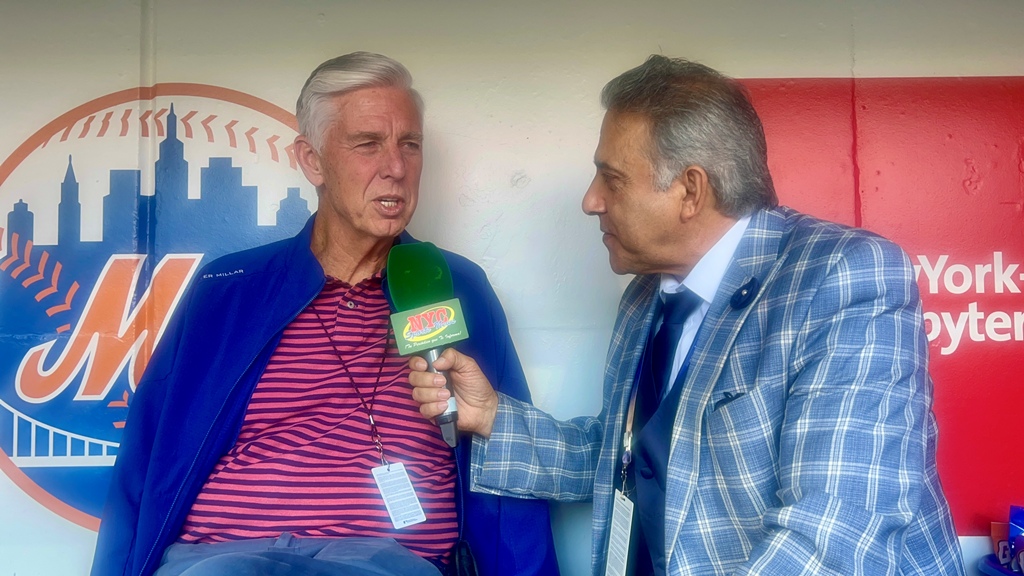 Neftalí Medina entrevista a Dave Dombrowski, presidente de operaciones de béisbol de los Filis de Filadelfia, durante la conversación con NYC SPORTS NEWS.