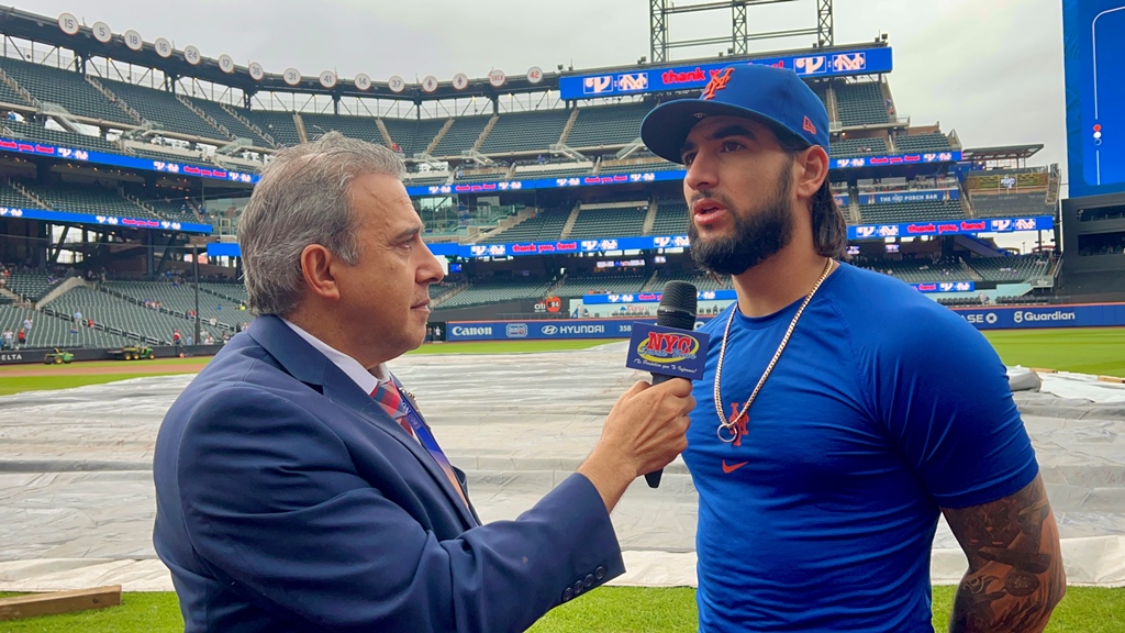 Neftalí Medina entrevista a Cianel Pérez en Citi Field, donde el lanzador zurdo cubano habló sobre su regreso al montículo después de superar una lesión, la estabilidad que encontró con los Mets y su deseo de continuar en Nueva York para la temporada 2027.