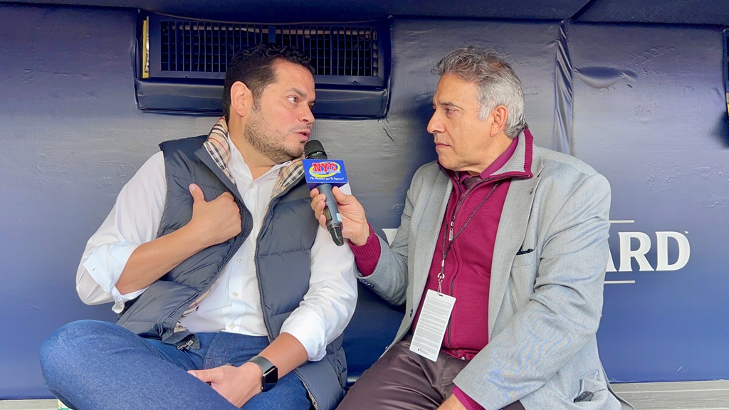 Neftalí Medina entrevista a Eddie Romero, vicepresidente ejecutivo y asistente del gerente general de los Medias Rojas de Boston, quien analizó el esperado duelo de comodín contra los Yankees y el proceso vivido por la organización tras la salida de Alex Cora.